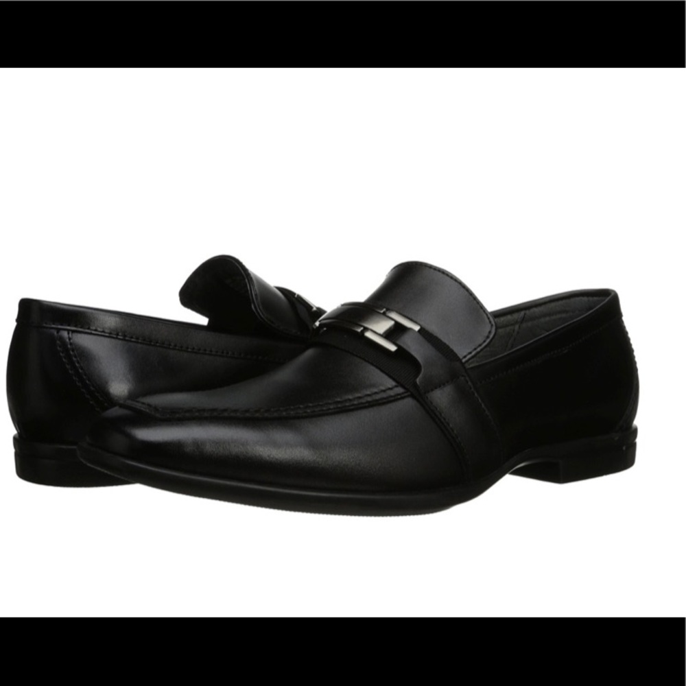 Men’s dress shoes